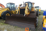 Quality Earthmoving and Construction Machinery 9