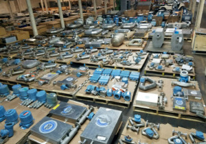 Fermeture d'un fournisseur de pièces détachées: plus de 6 000 lots de pompes, moteurs, circuits électriques