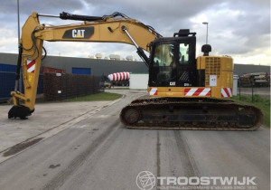 Online Auction: 70 Earthmoving Machines, Power Generators and Accessories
