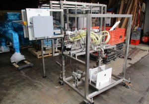 Inline Filling Systems Overflow Filling Line, with Capper and Labeler