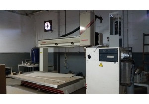 Thermwood C67 5 Axis CNC Router, 5′ x 10 Table, New in 2004