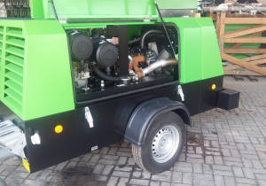 ATMOS ongebruikte draagbare dieselschroefluchtcompressor 395 Cfm 7 bar