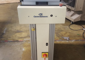 Crown Simplimatic 0.5M Conveyor