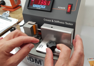 Crease and Stiffness tester