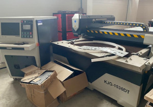 Laser cutting machine Accurl KJG-1530DT