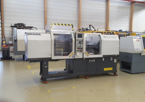 Demag Ergotech 800 - 200 System Injection moulding machine