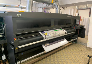 Gereviseerde Efi Vutek GS 3250 R grootformaat plotter