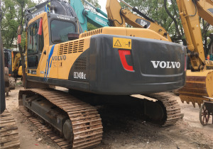 Used Crawler Excavator, Volvo EC240 for Sale