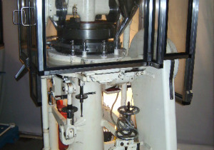Manesty BB3B rotary tablet press, 27 station