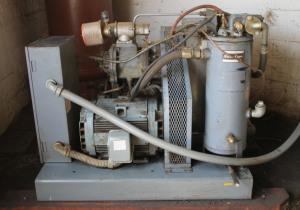 Atlas Copco Model GAU-30-100 Air Compressor