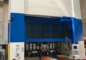 Pressa progressiva SCHULER MSD2-630/4 (630 ton SERVO) usata del 2015 - automatica