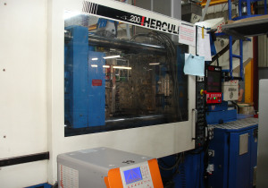 BILLION Hercule 260/470-200 Injection moulding machine