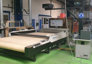 Gerber DCS 3500 Automated cutting machine