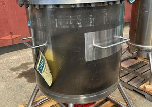 Réservoir usagé, 130 gallons, acier inoxydable 316L, 60 PSI, précision, pompe