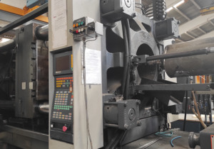 SANDRETTO MEGA T 4435/610 Injection moulding machine