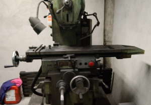 Stankoimport USSR 6P10 universal milling machine