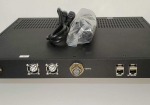 Sistemas de seguimiento y puntería de antena de murciélagos usados SM-050 DVM-50 con radio conectorizado