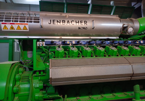 Μεταχειρισμένο 1500 kw J420 jENBACHER LOW RUNNING hours γεννήτρια αερίου