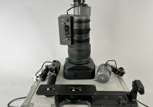 Canon J33ax11B IASD com estojo de transporte, suporte de lente e controles - USADO