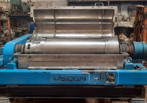 Centrífuga decantadora de alta velocidad Pennwalt make P 3400
