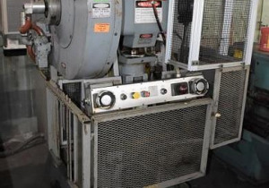 Used 22 TON MINSTER HIGH-SPEED FIXED BASE GAP-FRAME PRESS
