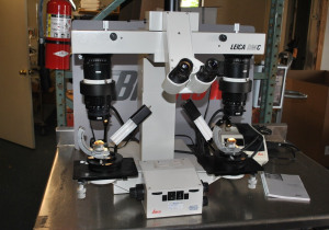 Microscopio di confronto forense con messa a fuoco motorizzata con ingrandimento dello zoom Leica DMC usato