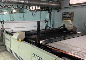Gerber S5200-240 Automated cutting machine