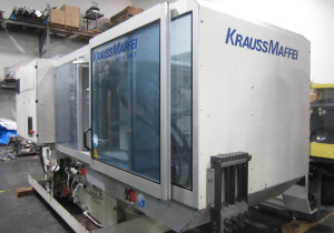 Krauss Maffei 110-390C1 Injection moulding machine