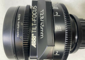 Objectif Arri tilt focus T2.8 45 mm avec flight case personnalisé