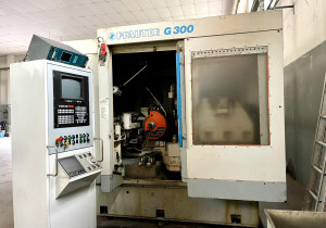 Used CNC GEAR GRINDER, MIKRON-PFAUTER - G300
