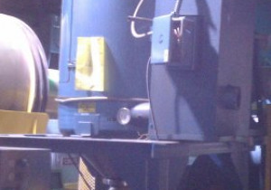 Secador Una-Dyn DHD-6 usado com funil de 800 lb