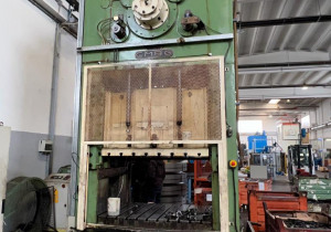 Benelli 250 ton Mechanical Press