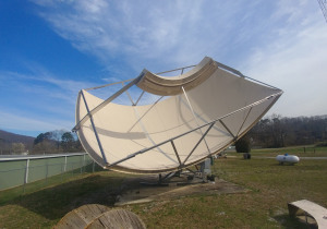 Antena de estación terrena multihaz ATCI Simulsat 5B