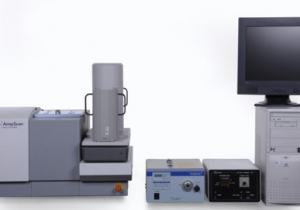 Sistema di screening ad alto contenuto integrato Thermo / Cellomics ArrayScan HCS utilizzato