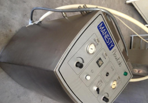 MANESTY FLOWTAB - Spray control panel with peristaltic pump used