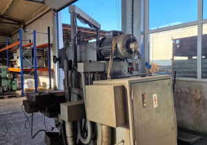 Console milling machine TOS FGS 32/40