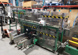 Used Case Packer with Integrated Bottle Divider