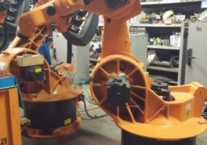 KUKA KR30