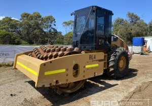 Compacteur Cat CP64 2010