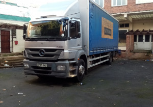 Gebruikte 18 ton Mercedes Axor auto Gordijnen beide zijden