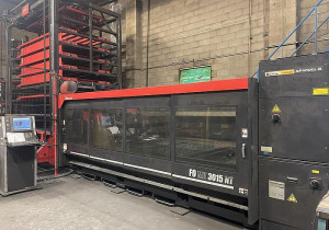 2012 Amada 4000-Watt Amada Fom2-3015 Sistema de corte a laser, sistema de torre de carga/descarga