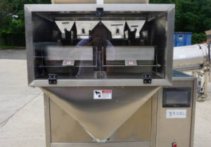 Máquina de embalagem de folhado de queijo usada, semiautomática
