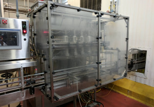 Μεταχειρισμένο Reb 4 Piston Automatic Gallon Inline Volumetric Filling System, Αναδευόμενη χοάνη, με εξαιρετικά μεγάλα έμβολα