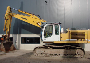 Escavatore Liebherr R944C del 2007