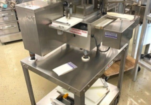 Máquina formadora de hamburguesas automática Patty-O-Matic 330A de producción usada/ 75 lb