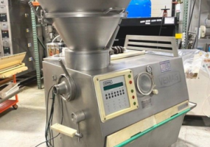 Used VEMAG MD. ROBOT HP10S CONTINUOUS VACUUM STUFFER/FILLER