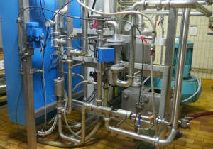 Used Separator ALFA LAVAL 15.000 litre/hour Type BRPX 617SFV-31CGL-50