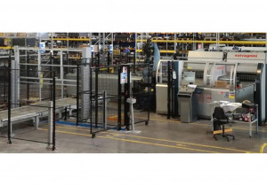 Sistema de doblado de paneles CNC robótico Salvagnini