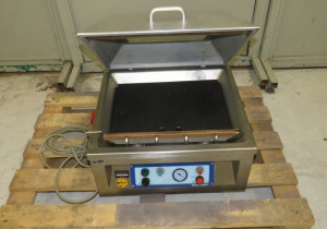 Used Multivac Type A200/15 Vacum Sealer – 380 Volts – 0.8 Kw