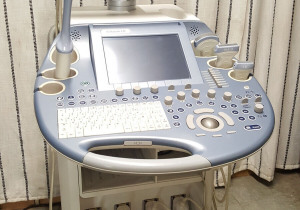 GE Healthcare Ultrasound VOLUSON E8 usado com sondas 4*